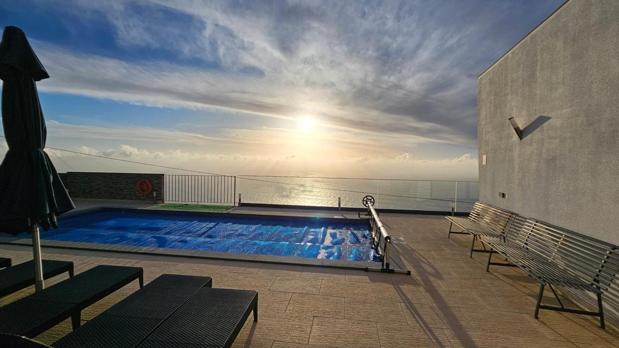 Majestic Seaview Villa Fajã da Ovelha Exterior photo